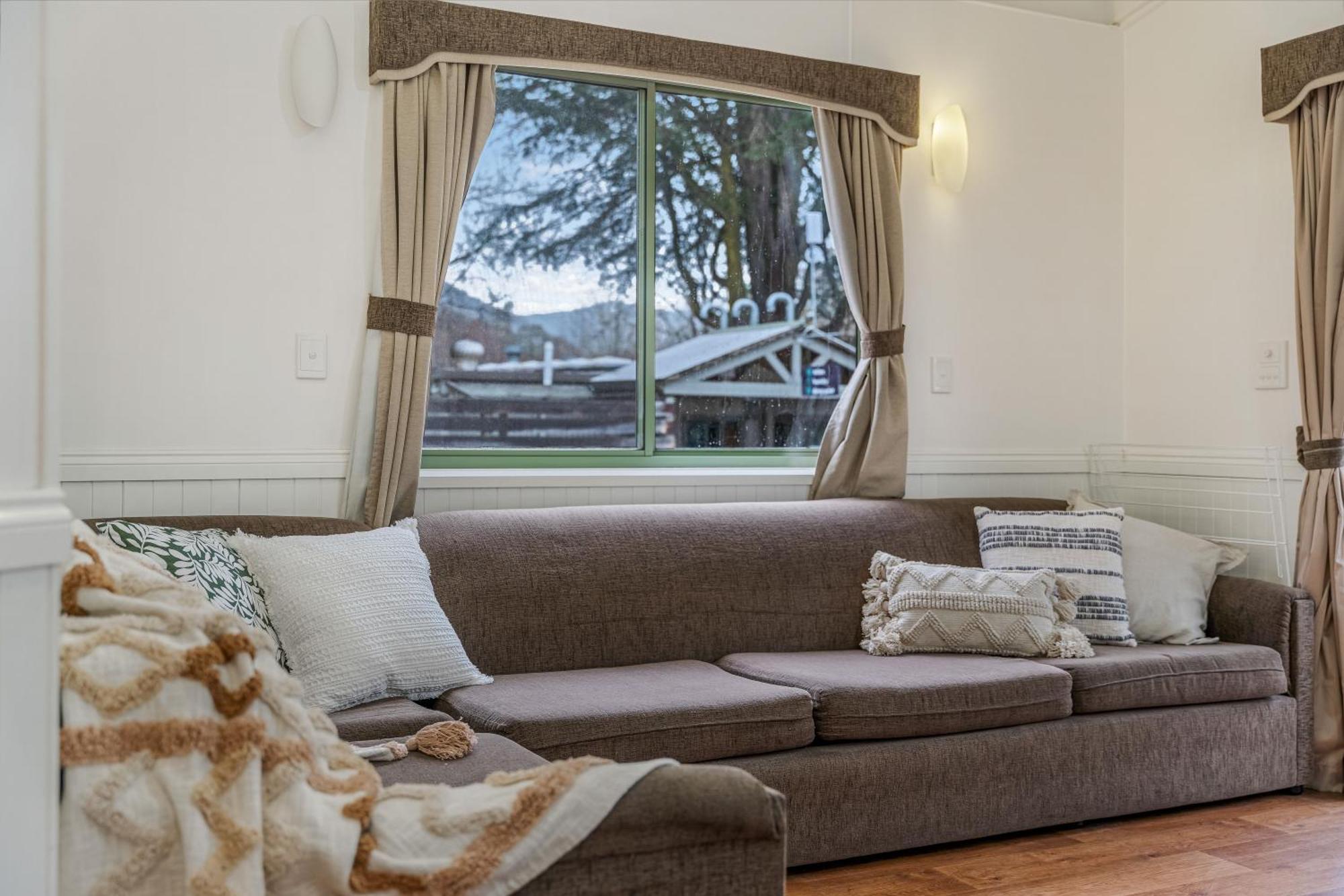 Tasman Holiday Parks - South Bright Extérieur photo